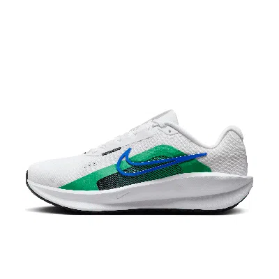 Nike Women's Downshifter 13 Road Running Shoes (extra Wide) In White