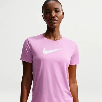 Nike Women's Dri-fit Graphic T-shirt In Pink