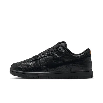 Nike Women's Dunk Low Shoes In Black