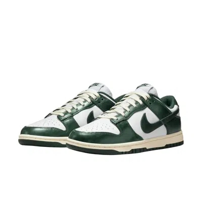 NIKE WOMEN'S DUNK LOW SNEAKER IN WHITE/PRO GREEN/COCONUT MILK