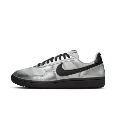 Nike Women's Field General Shoes