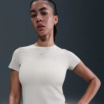 Nike Women's Form Short-sleeve Top
