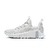 Nike Women's Free Metcon 6 Workout Shoes In Grey