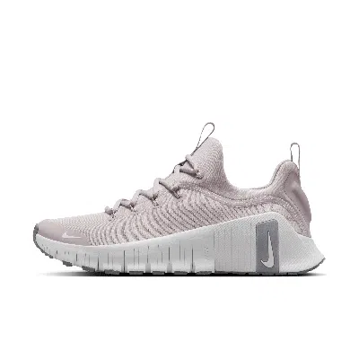 Nike Women's Free Metcon 6 Training Sneakers From Finish Line In Voilet,white