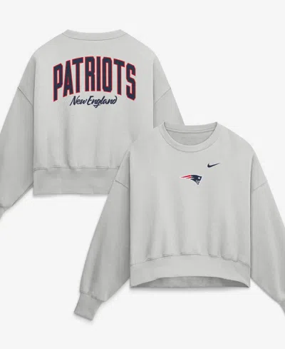Nike Women's Gray New England Patriots Oversized Primetime Phoenix Fleece Sweatshirt