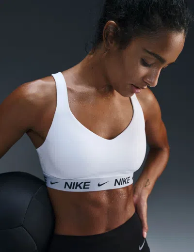 Nike Aeroswift 3-inch Shorts In White