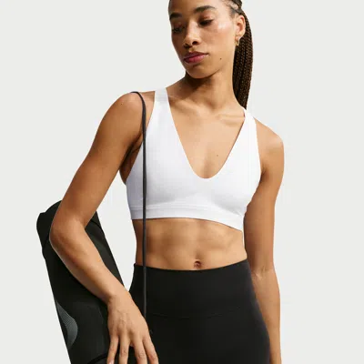 Nike Women's Indy Light-support Sports Bra In White