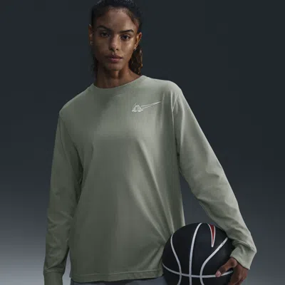 Nike Women's Long-sleeve Graphic Basketball T-shirt In Jade Horizon