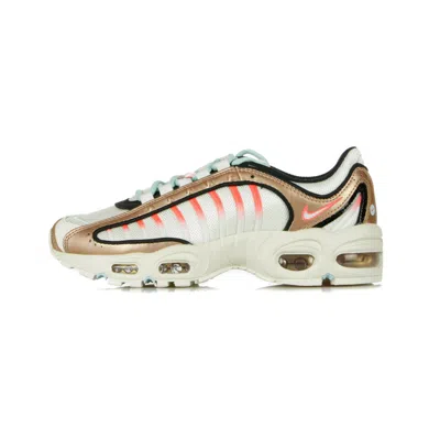 Nike Women's Low Shoe W Air Max Tailwind Iv Mtlc Red Bronze/teal Tint/pure Platinum In Multi