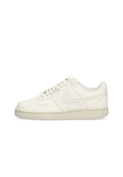 Nike Women's Low Shoe W Court Vision Low Next Nature Sail/phantom/muslin