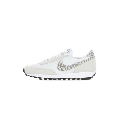 Nike Women's Low Shoe W Dbreak Se White/summit White/particle Grey/black