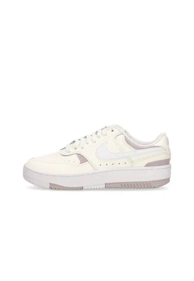 Nike Women's Low Shoe Wmns Gamma Force Sail/white/platinum Violet
