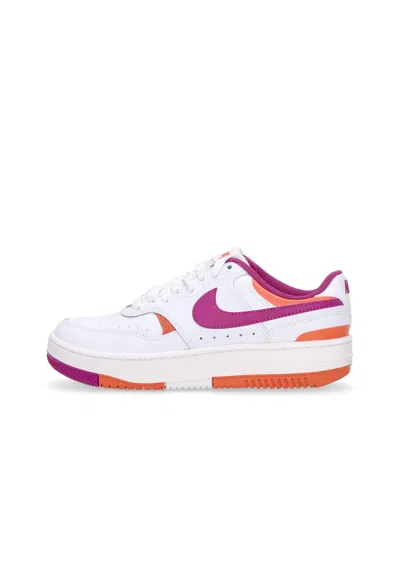 Nike Women's Low Shoe Wmns Gamma Force White/hot Fuchsia/wild Mango/sail
