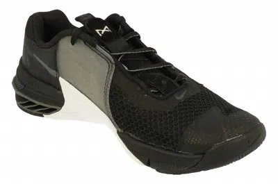Nike Women's Metcon 7 Sneaker In Black White