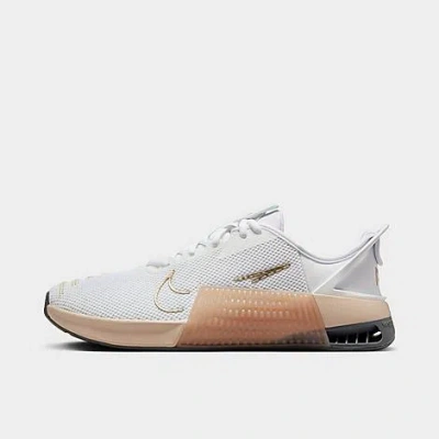 Nike Women's Metcon 9 Easyon Training Shoes In White/metallic Gold Grain/sanddrift/white