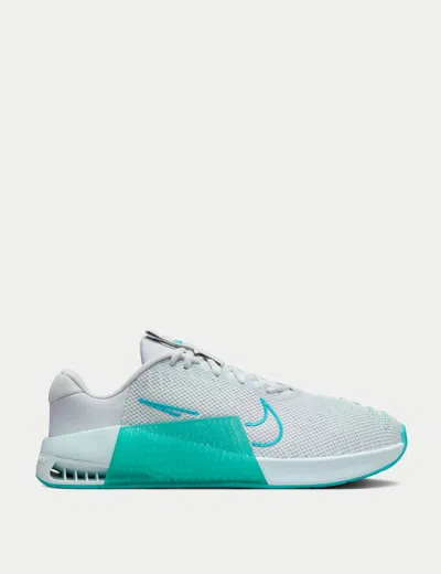 Nike Women's Metcon 9 Shoes