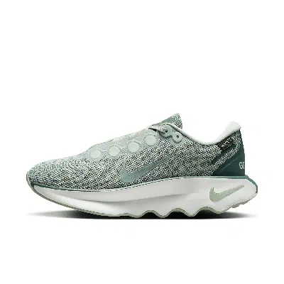 Nike Women's Motiva Gore-tex Waterproof Walking Shoes In Light Silver/jade Horizon