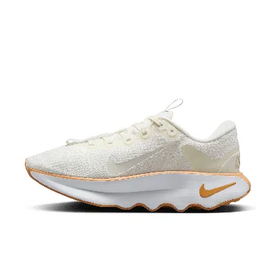 Nike Women's Motiva Walking Shoes In White