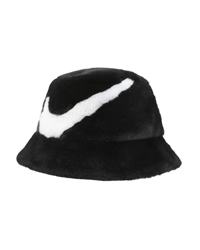Pre-owned Nike Women's  Apex Faux Fur Swoosh Bucket Hat In Black/white