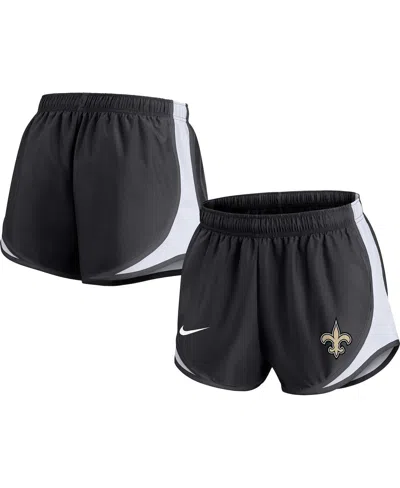 Nike Women's  Black New Orleans Saints Plus Size Tempo Shorts