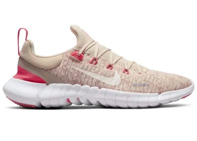 Pre-owned Nike Women's  Free Run 5.0 Next Nature Sneakers In Sanddrift/sail/sea Coral In Multi