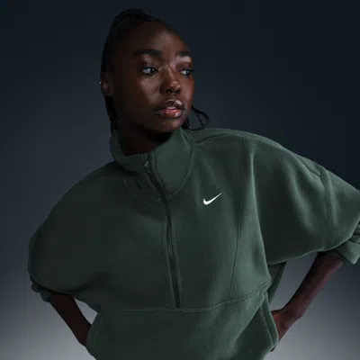 Nike Women's One Therma-fit Oversized 1/2-zip Fleece Top In Green