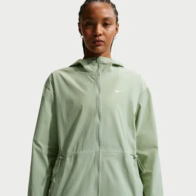 Nike Women's One Uv Hooded Training Jacket In Green