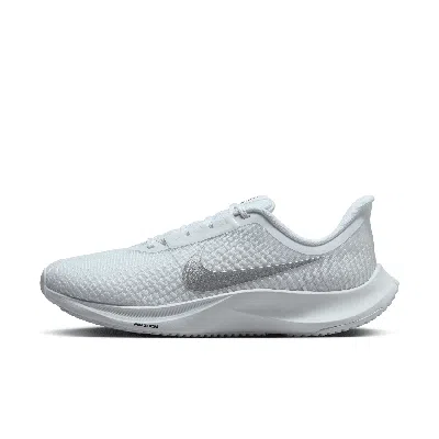 Nike Women's Power Flight Cheerleading Shoes In White