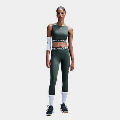 Nike In Vintage Green/white