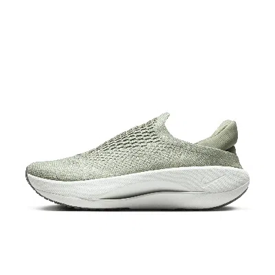 Nike Women's Reina Easyon Shoes In Jade Horizon/ Metallic Silver