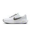 Nike Revolution 8 In White