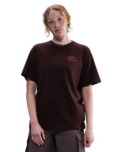 Nike Women's Ribbed Collar Loose T-shirt In Burgundy