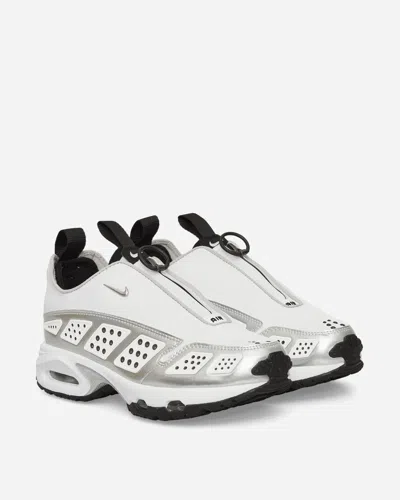 NIKE WOMEN S AIR MAX SNDR SNEAKERS WHITE / BLACK / METALLIC SILVER