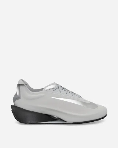 NIKE Women s First Sight Noir Sneakers Flat Silver / Metallic Silver / Black
