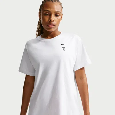 Nike Women's Short-sleeve Basketball T-shirt In White