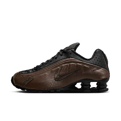 Nike Shox R4 Sneaker In Black