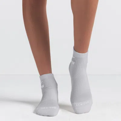 Nike Women's Skims Dri-fit Quarter Socks (3 Pairs) In Gray
