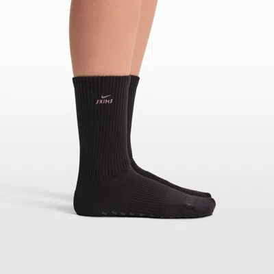 Nike Women's Skims Dri-fit Pilates Grip Crew Socks (1 Pair) In Black