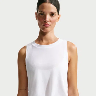 Nike Women's Skims Performance Cotton Blend Cropped Tank Top In White