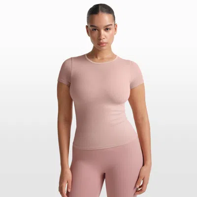 Nike Women's Skims Ribbed Seamless Short-sleeve Top In Pink