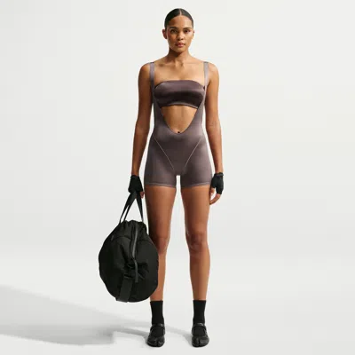 Nike Women's Skims Satin Shine Suspender 3" Shorts In Brown