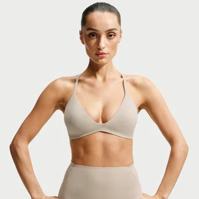 Nike Women's Skims Studio Stretch Triangle Sports Bra In Black