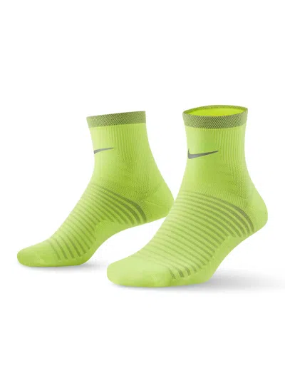 Nike Women's Spark Lightweight Running Ankle Socks In Green