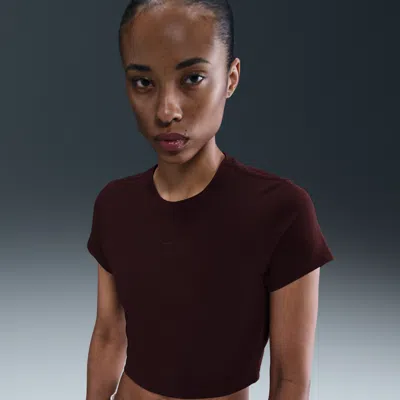 Nike Women's  Sportswear Chill Knit Cropped T-shirt
