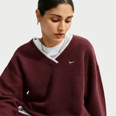 Nike Women's  Sportswear Chill Knit Loose V-neck Sweater In Purple