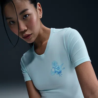 Nike Women's  Sportswear Chill Knit Slim Cropped T-shirt In G Blue,ltp