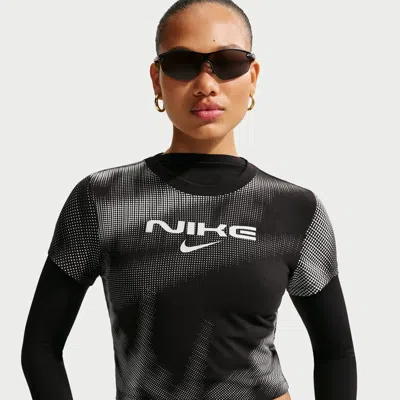 Nike Women's  Sportswear Chill Knit Slim Cropped T-shirt In Black