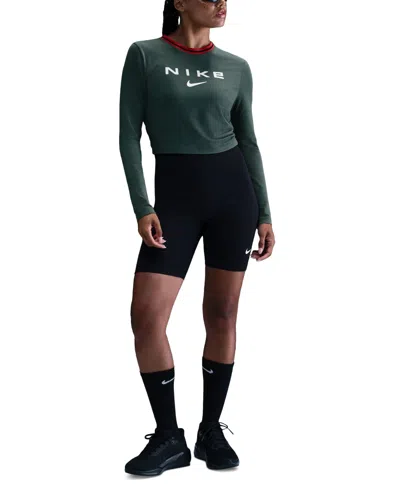 Nike Women's Sportswear Chill Knit Slim Logo Cropped T-shirt In Vintg