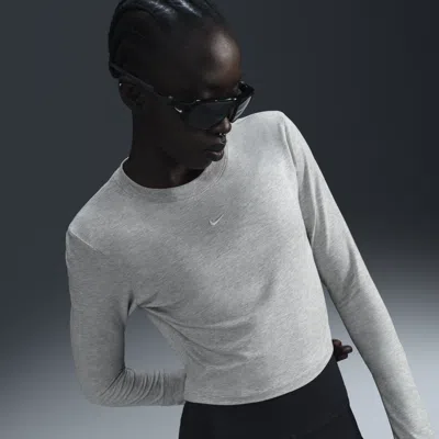 Nike Women's  Sportswear Chill Knit Slim Long-sleeve Cropped Top In Grey