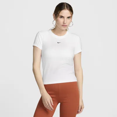 Nike Sportswear Club Chill Knit Mod Crop T-shirt In White
